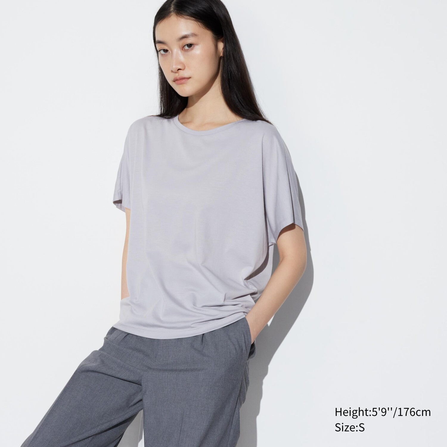 Футболка Uniqlo AIRism, светло-серый