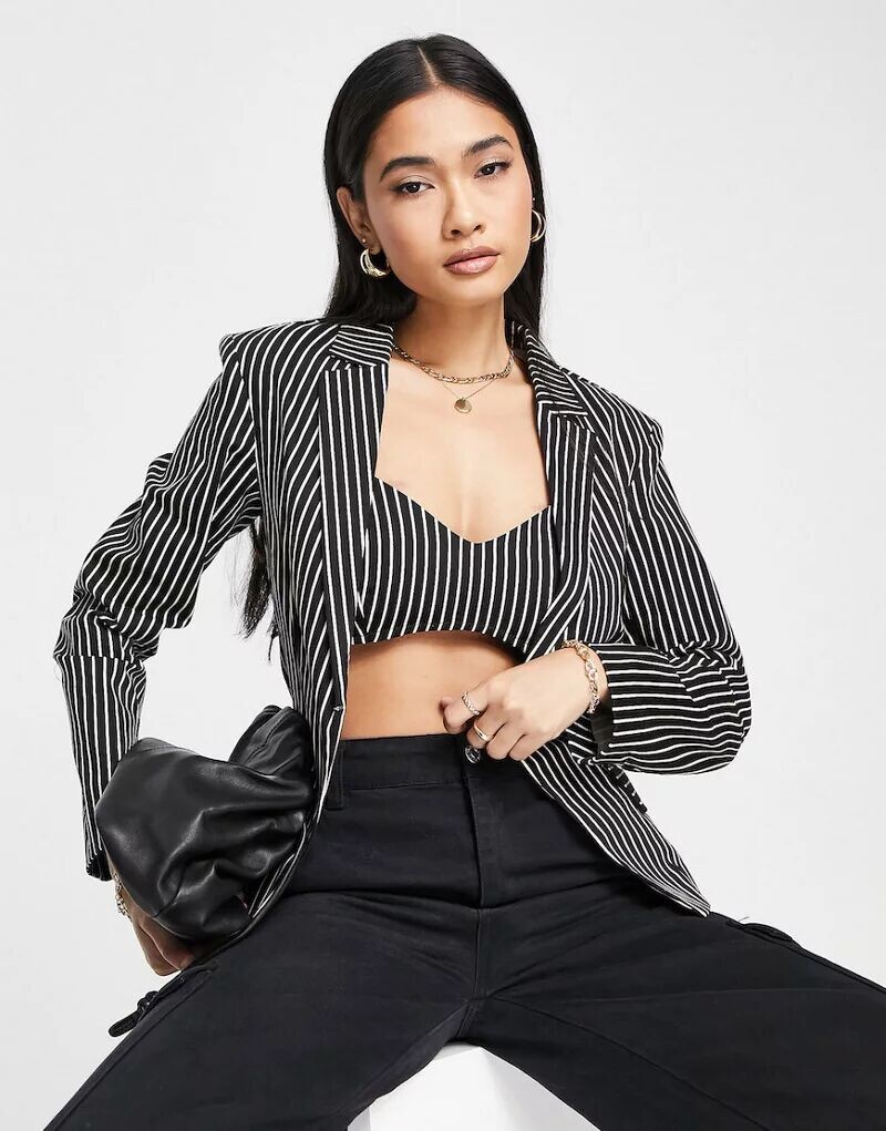 

Topshop элегантный однотонный пиджак в черно-белую полоску