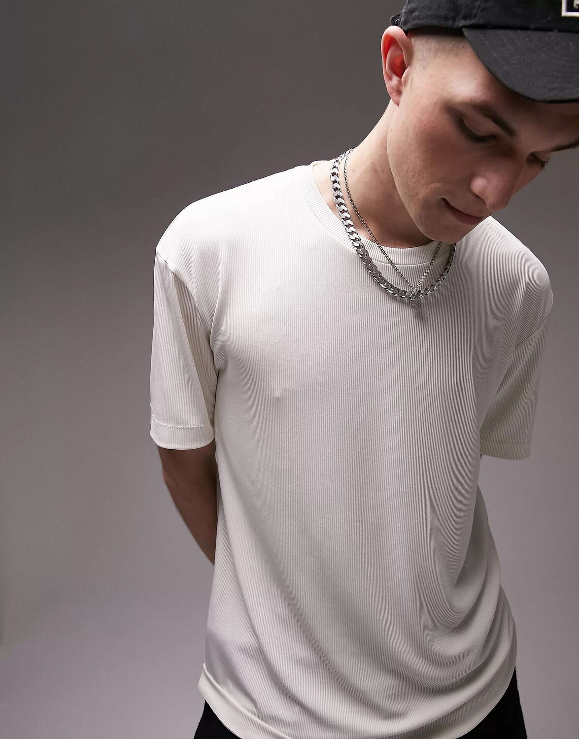 

Оверсайз-футболка в рубчик Topman цвета экрю