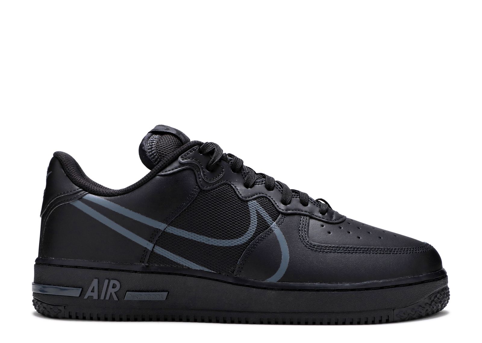 

Кроссовки Nike Air Force 1 React 'Triple Black', черный