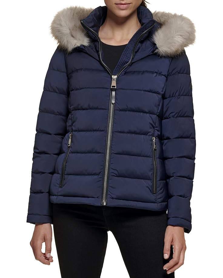 цена Пуховик DKNY Faux Fur Trim Hooded, темно-синий