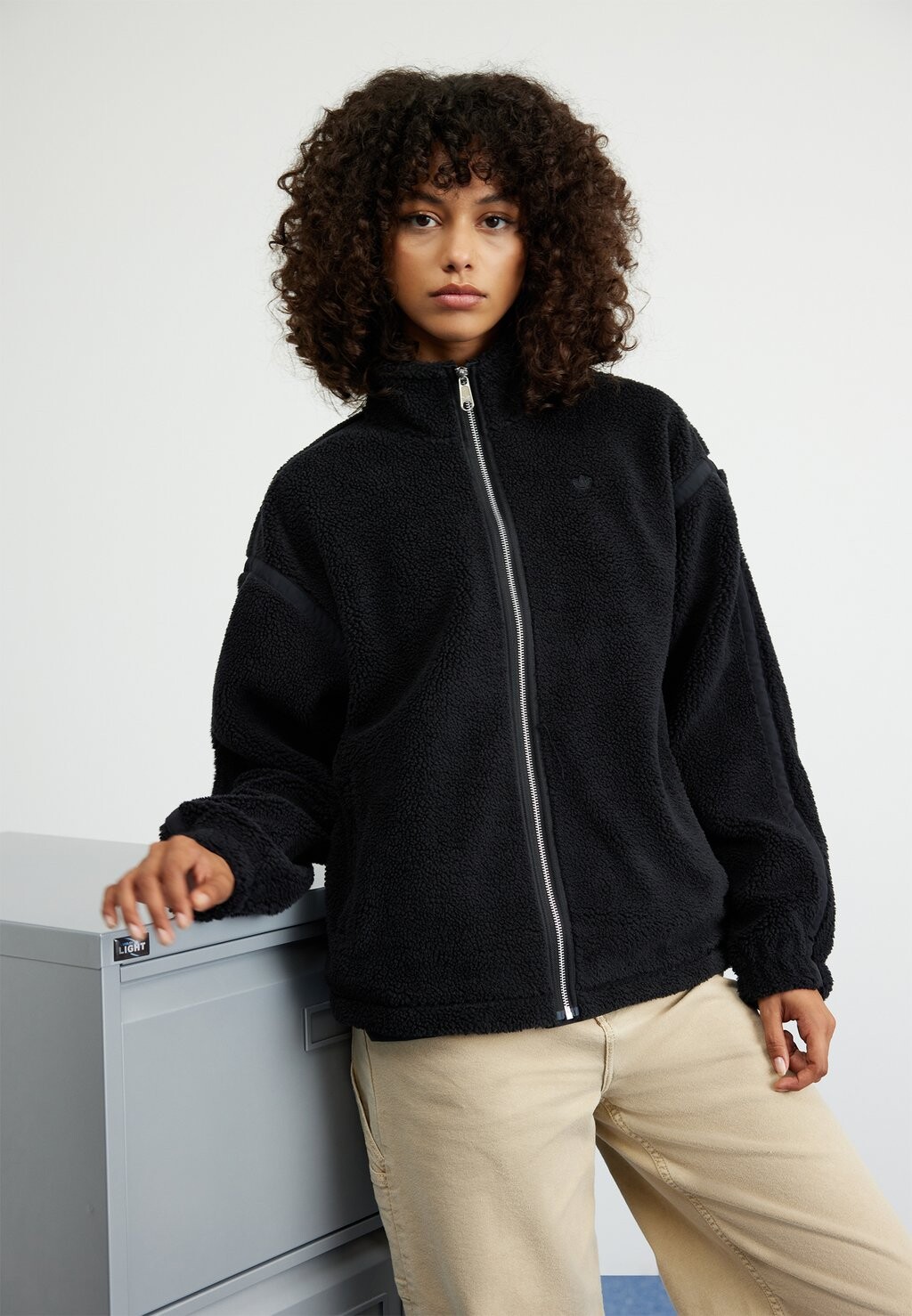 

Куртка флисовая adidas Originals, черный