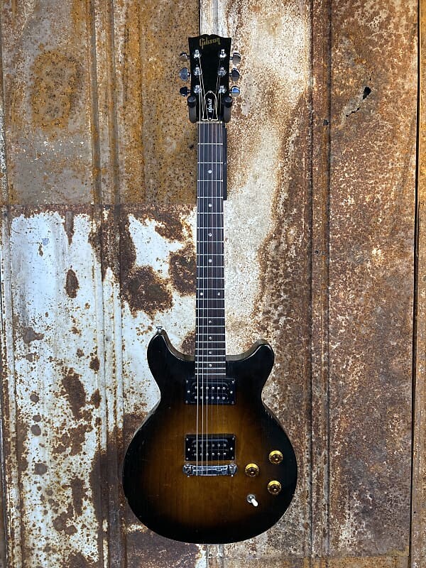 

Электрогитара Gibson Spirit II 1981 Tobacco Burst W/HSC