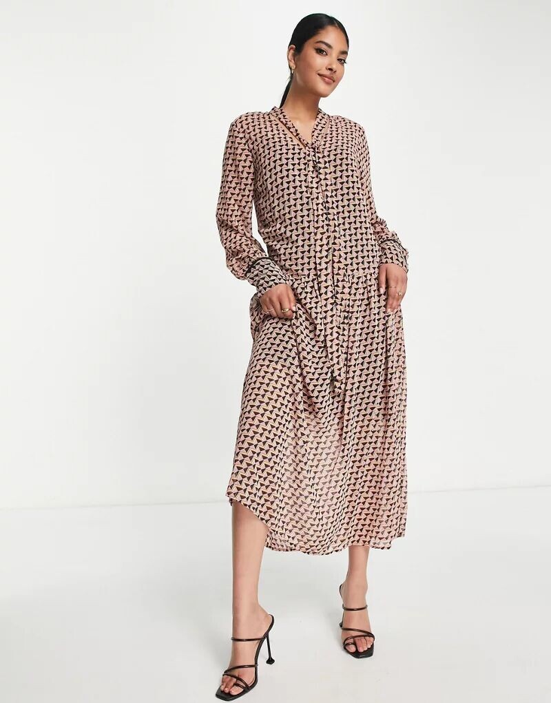 

Коричневое платье миди с завязками на шее River Island