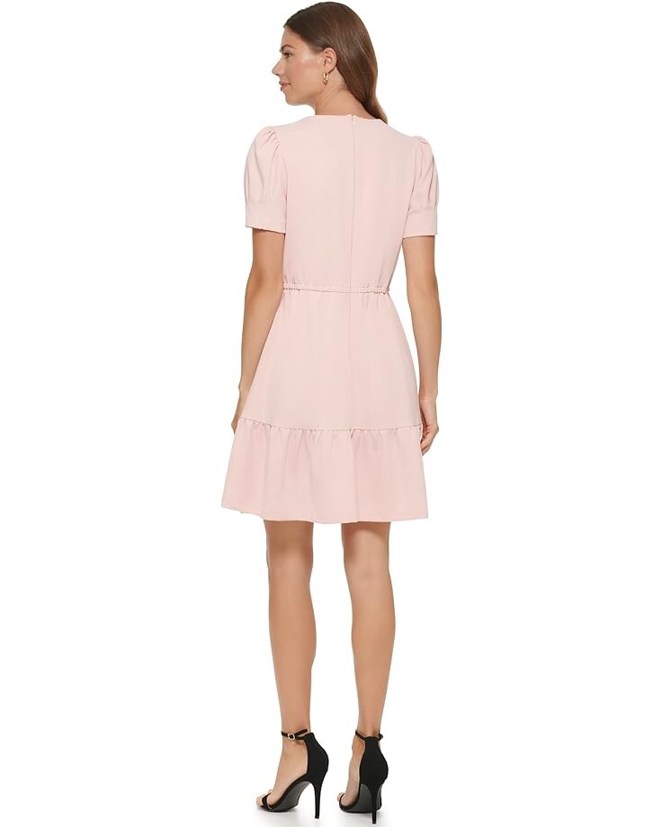 

Платье DKNY Ruffled Fit-and-Flare Dress with Puff Sleeve, цвет Powder