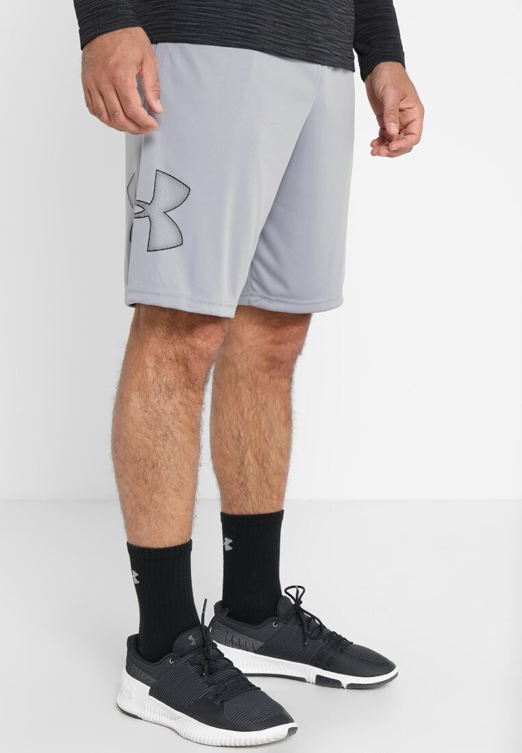 

Спортивные шорты Under Armour