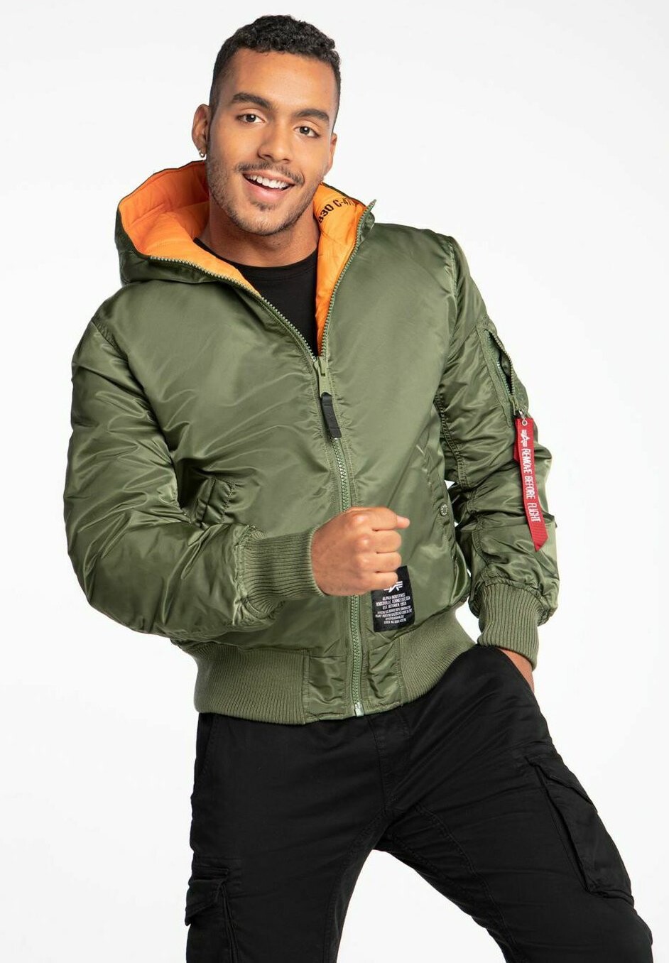 

Зимняя куртка Alpha Industries, зеленый