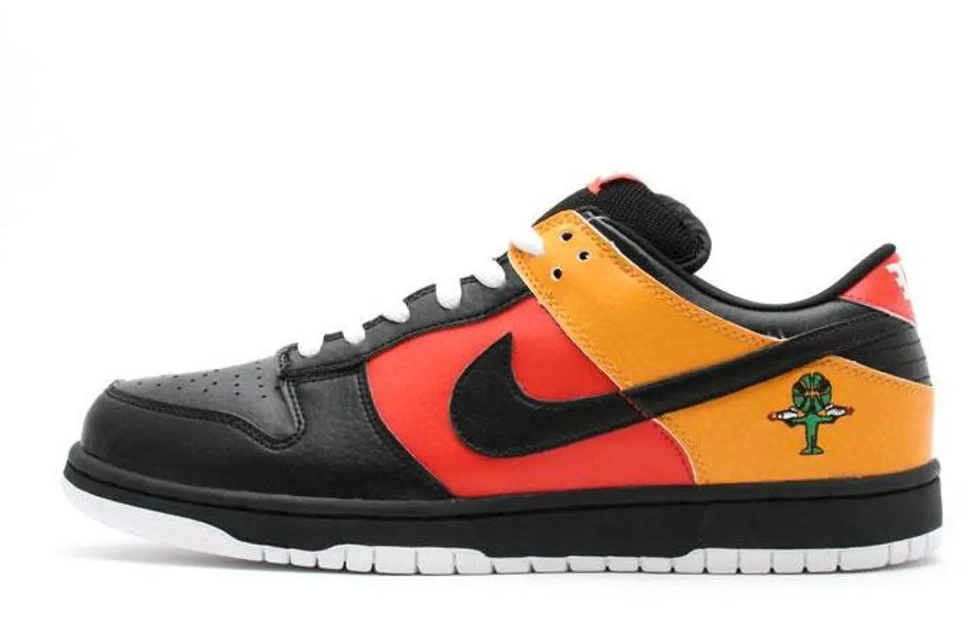 

Nike Dunk SB Low Raygun