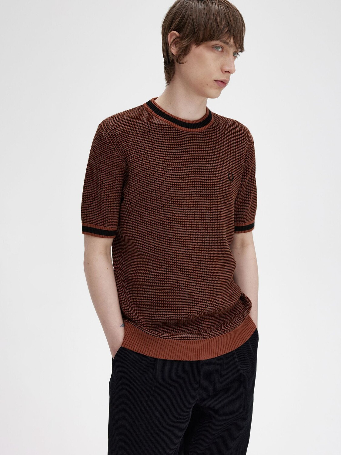 

Трикотажная хлопковая футболка в полоску Fred Perry, виски браун
