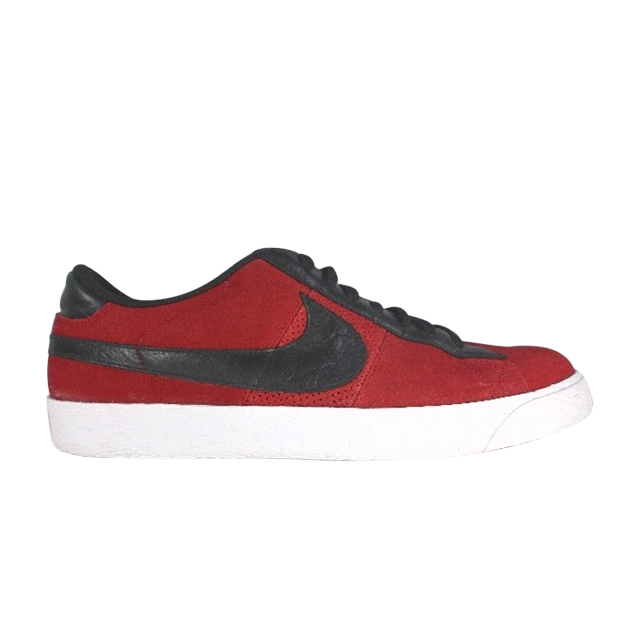 

Кроссовки Nike Blazer Low Premium, красный