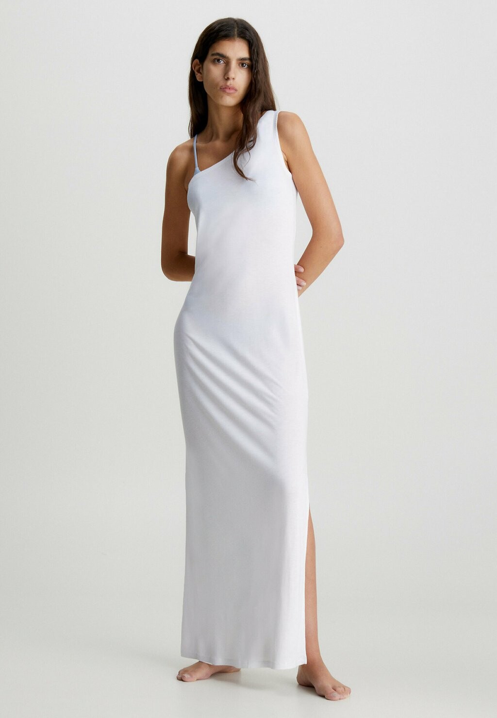 

Длинное платье Calvin Klein