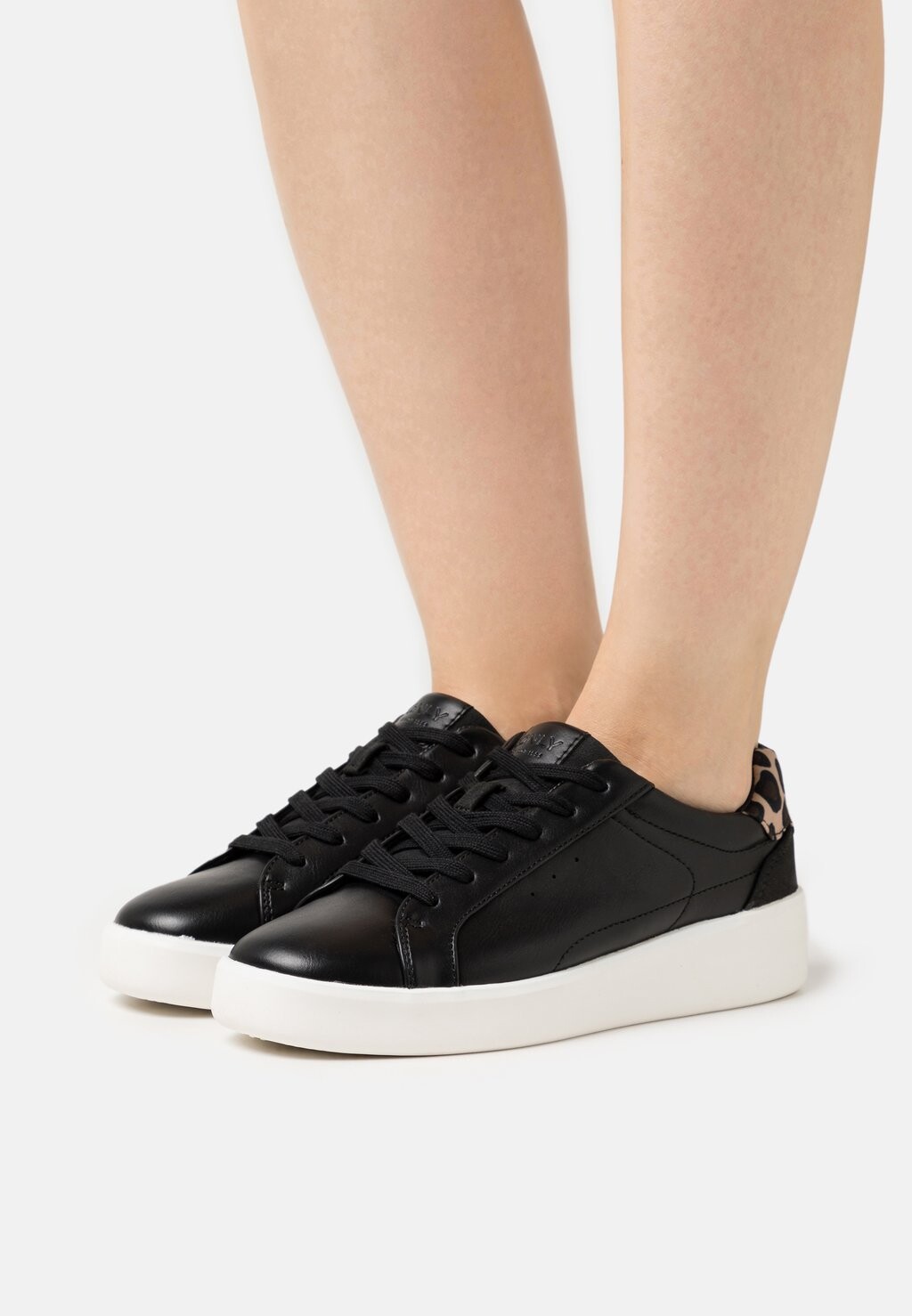 

Кроссовки ONLY SHOES, черный