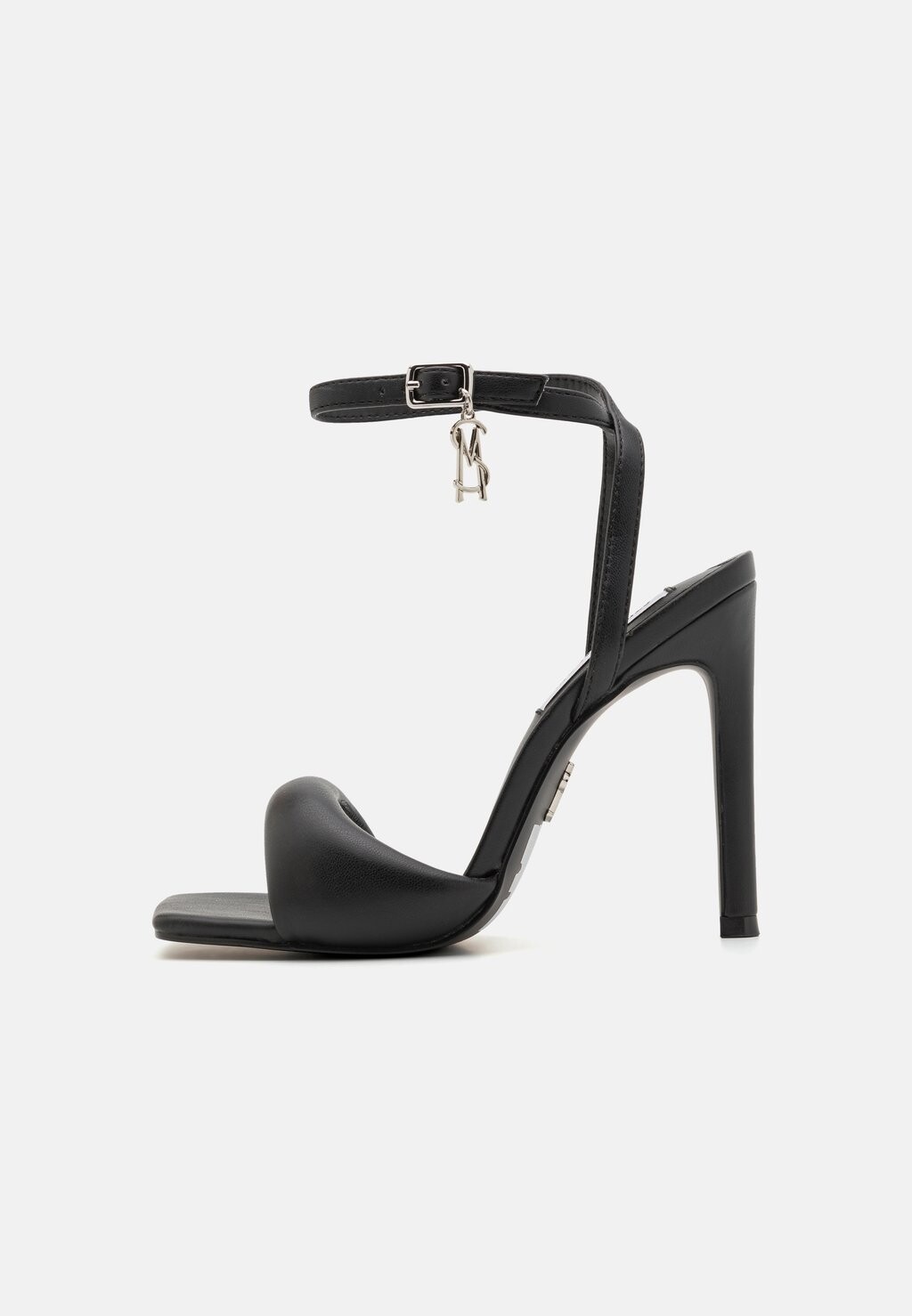 

Босоножки на высоком каблуке UNIVERSAL Steve Madden, цвет black leat