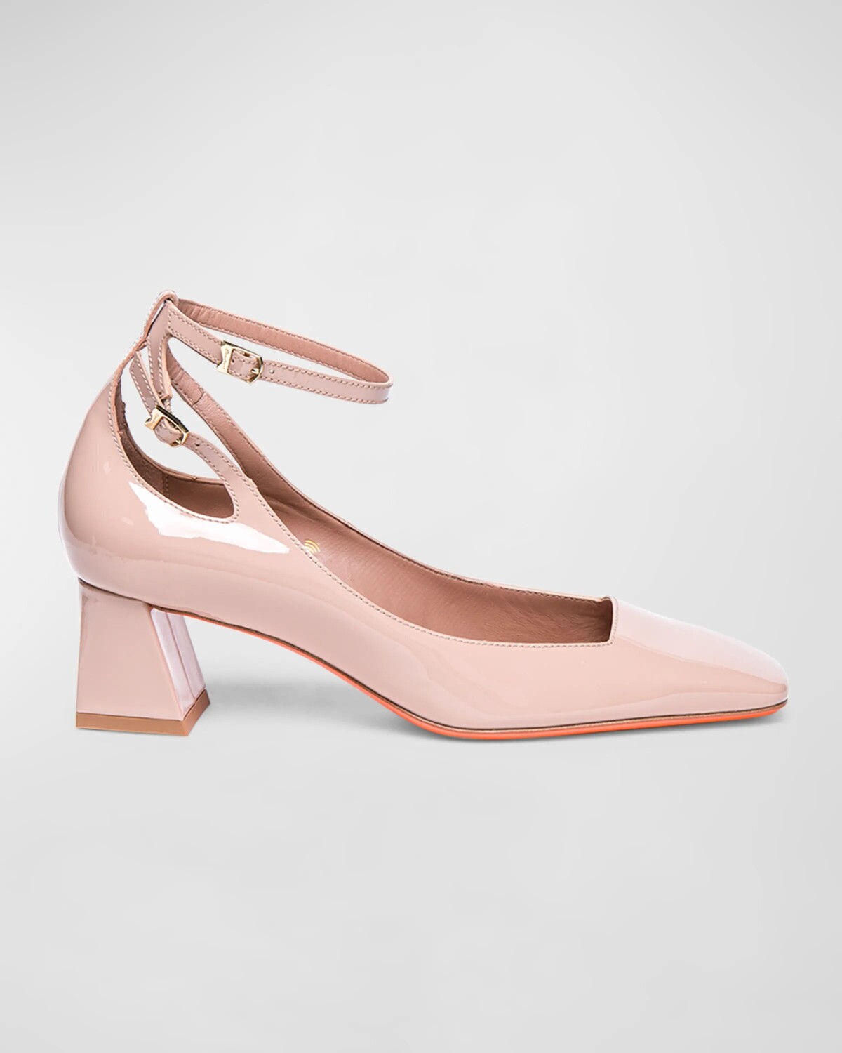 

Туфли Marta с патентованным ремешком на щиколотке Santoni, цвет Nude