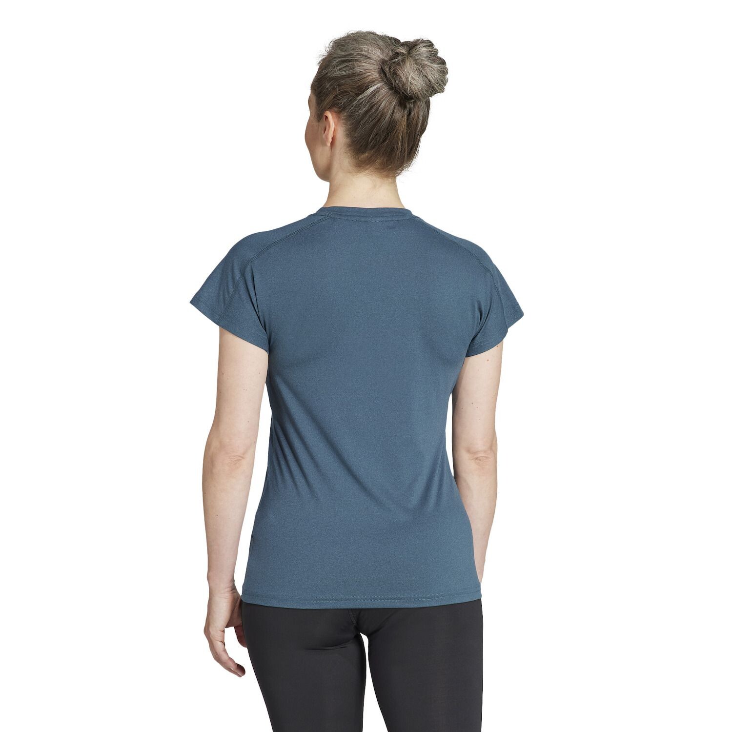 

Женская минимальная футболка adidas AEROREADY Train Essentials adidas