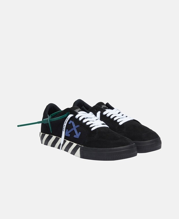 

Кроссовки Off-White, черный