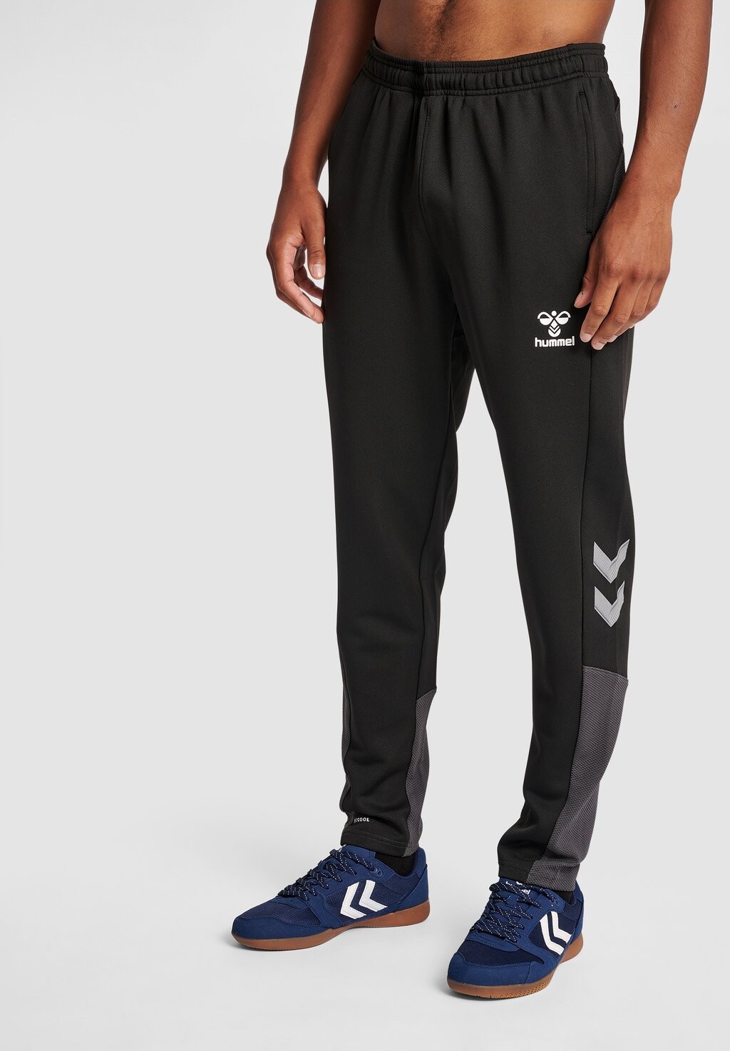 

Спортивные брюки Hummel, черный