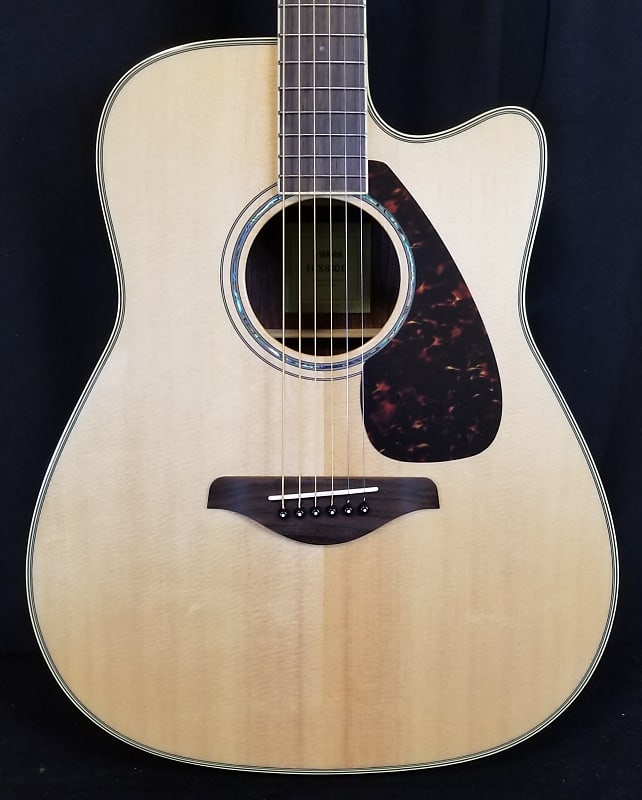 Акустическая гитара Yamaha FGX830C Solid Spruce Top Acoustic / Electric Guitar, Rosewood Back & Sides, Natural 2023 цена и фото