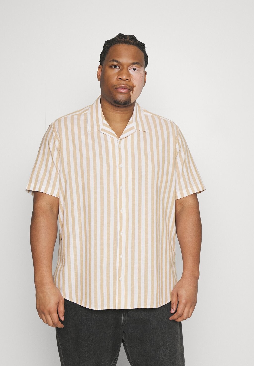 

Рубашка SLHREGNEW-LINEN SHIRT RESORT Selected Homme, цвет kelp