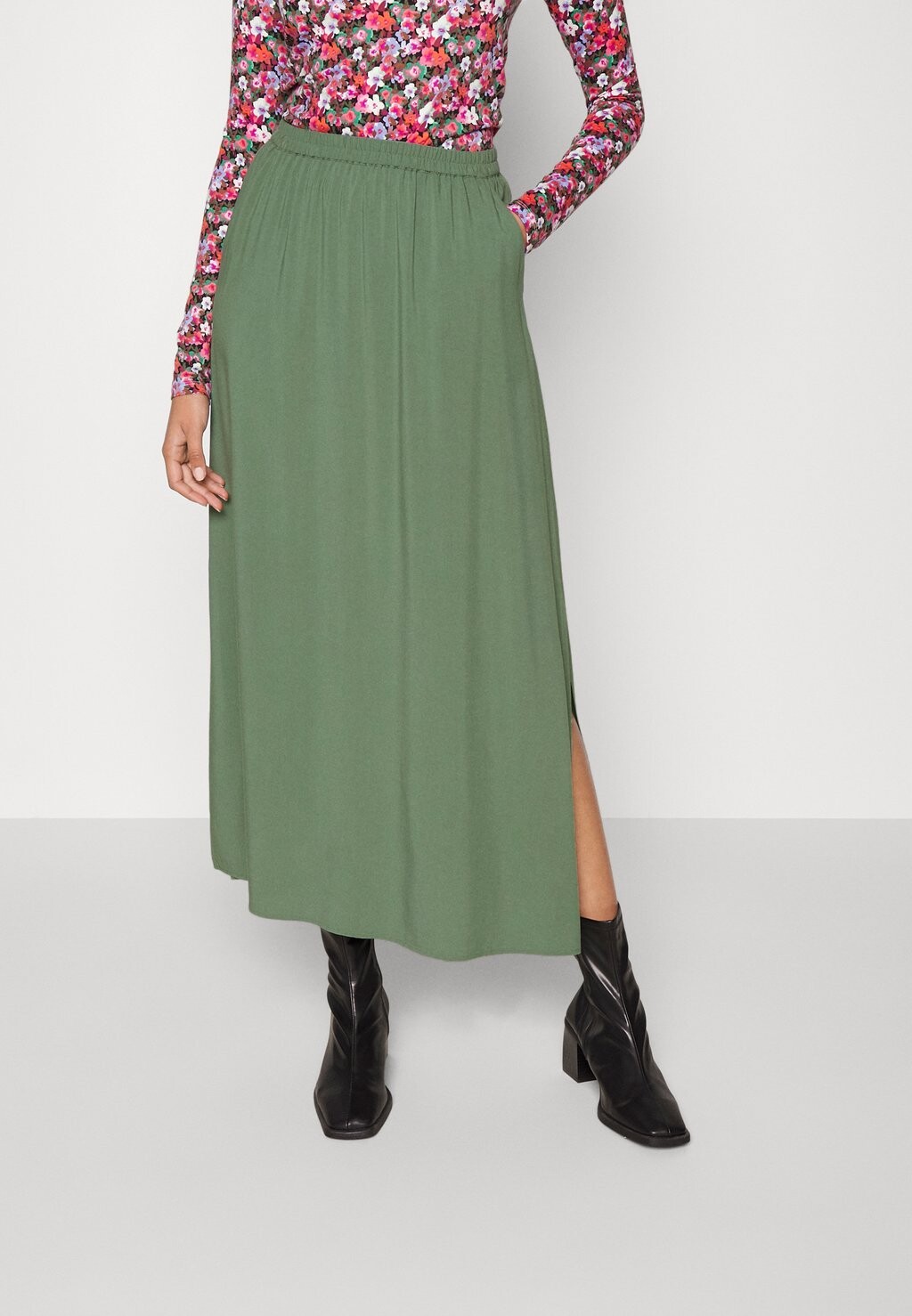 

Длинная юбка Vero Moda