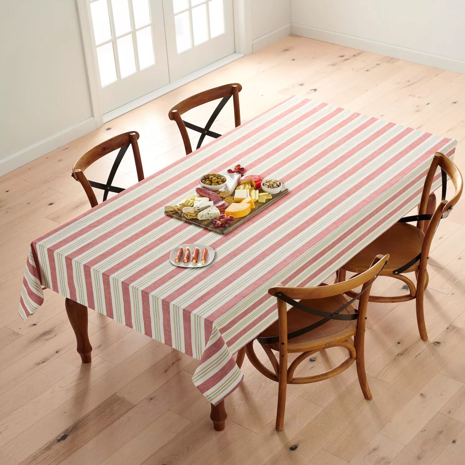 

Скатерть в полоску Celebrate Together Fall Farmhouse