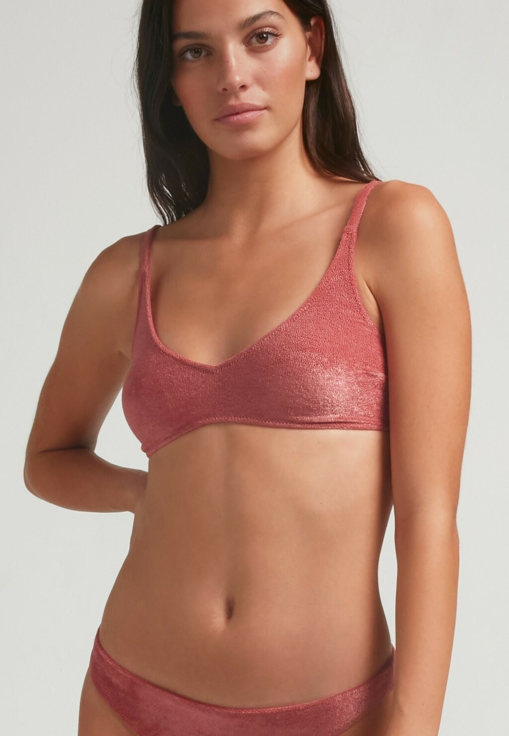 

Верх бикини VELA Robin Collection, цвет magenta