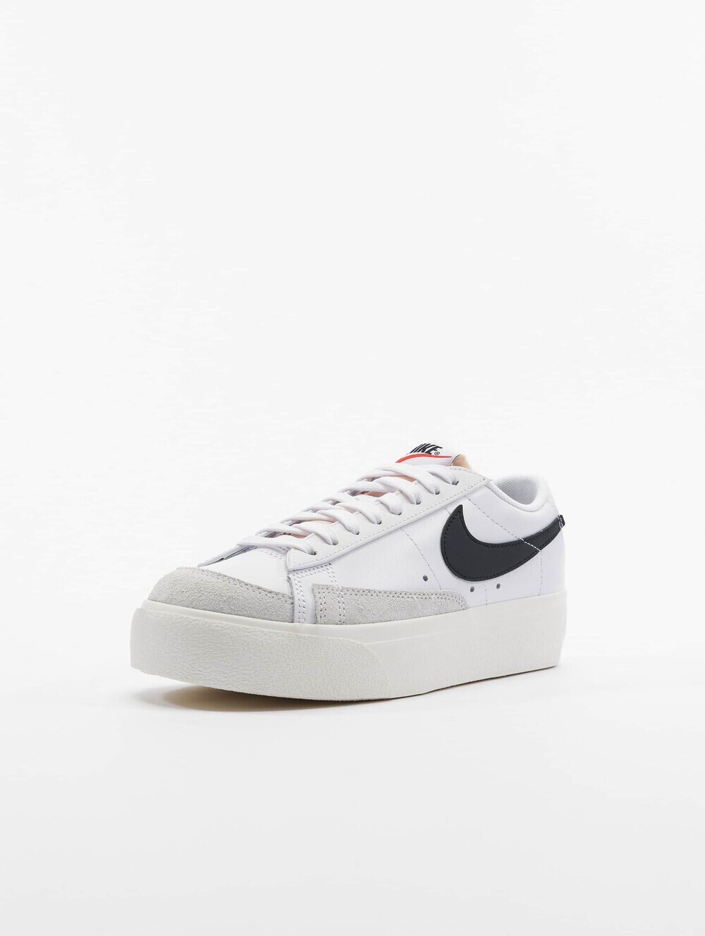

Кроссовки Nike Sportswear Blazer, белый