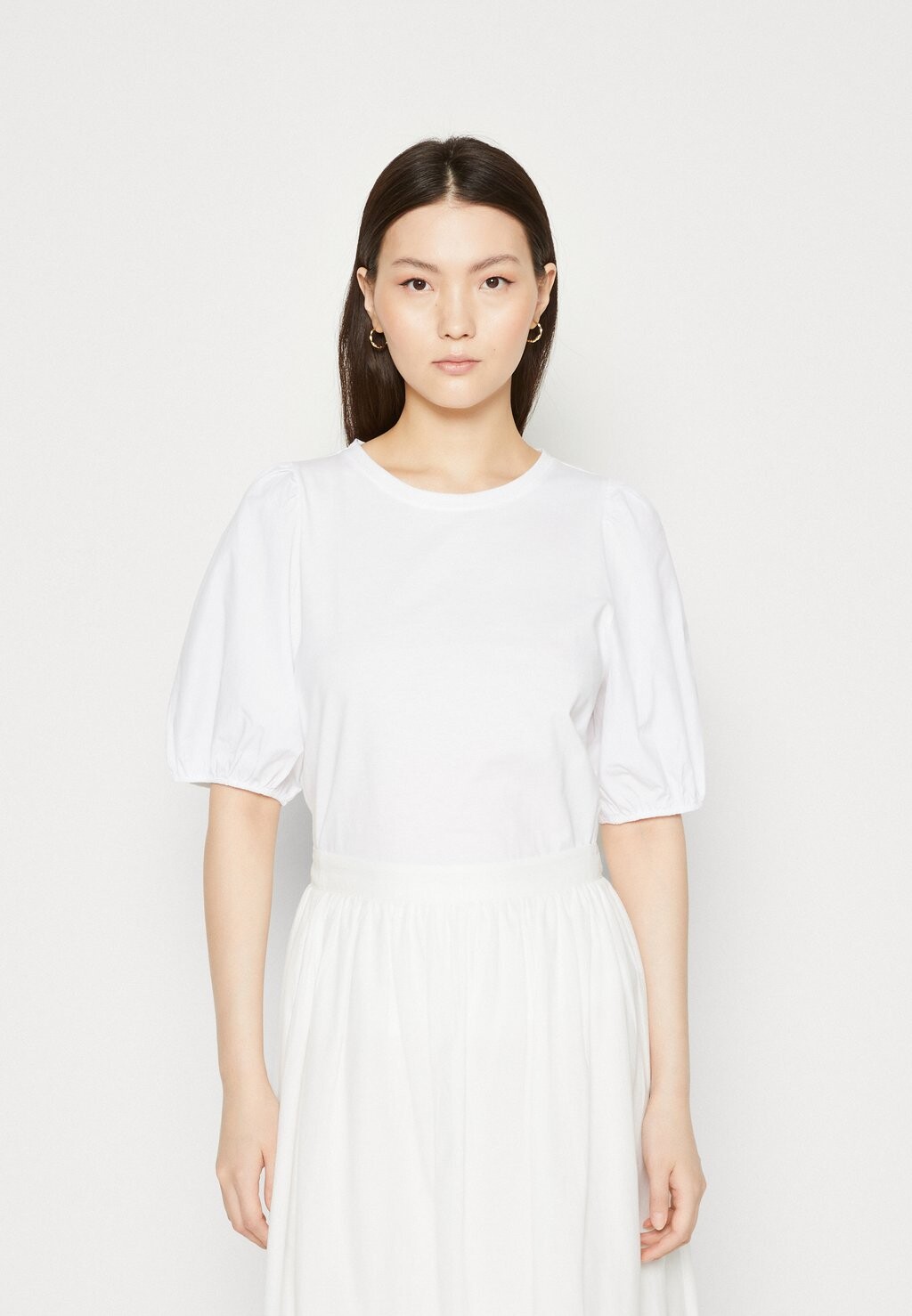 

Футболка Basic Moss Copenhagen, белый