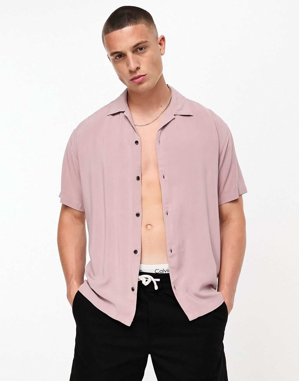 

Темно-розовая вискозная рубашка с короткими рукавами и воротником-стойкой Jack & Jones Essentials