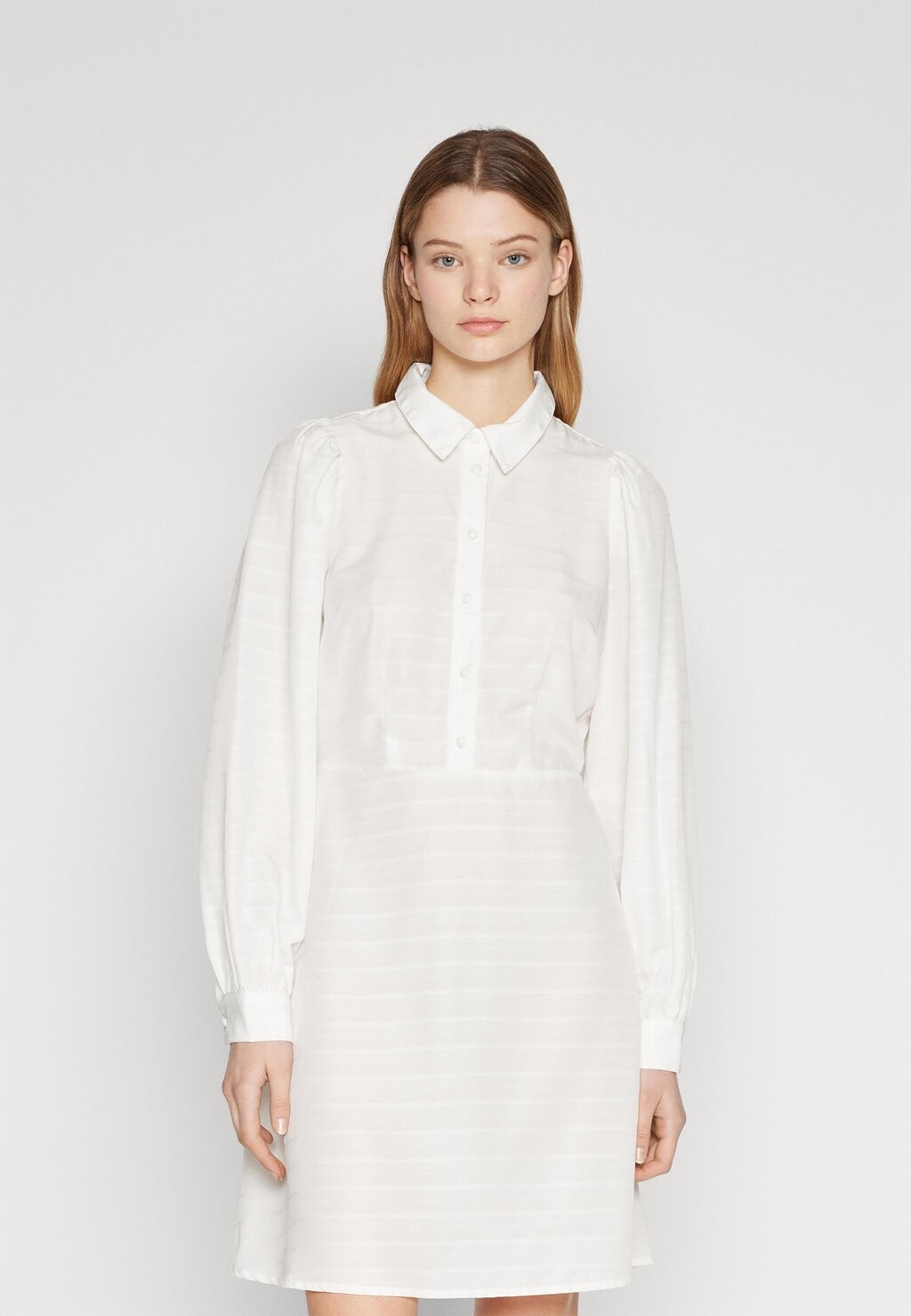 

Платье дневное VMEMILY SHORT DRESS Vero Moda, белый