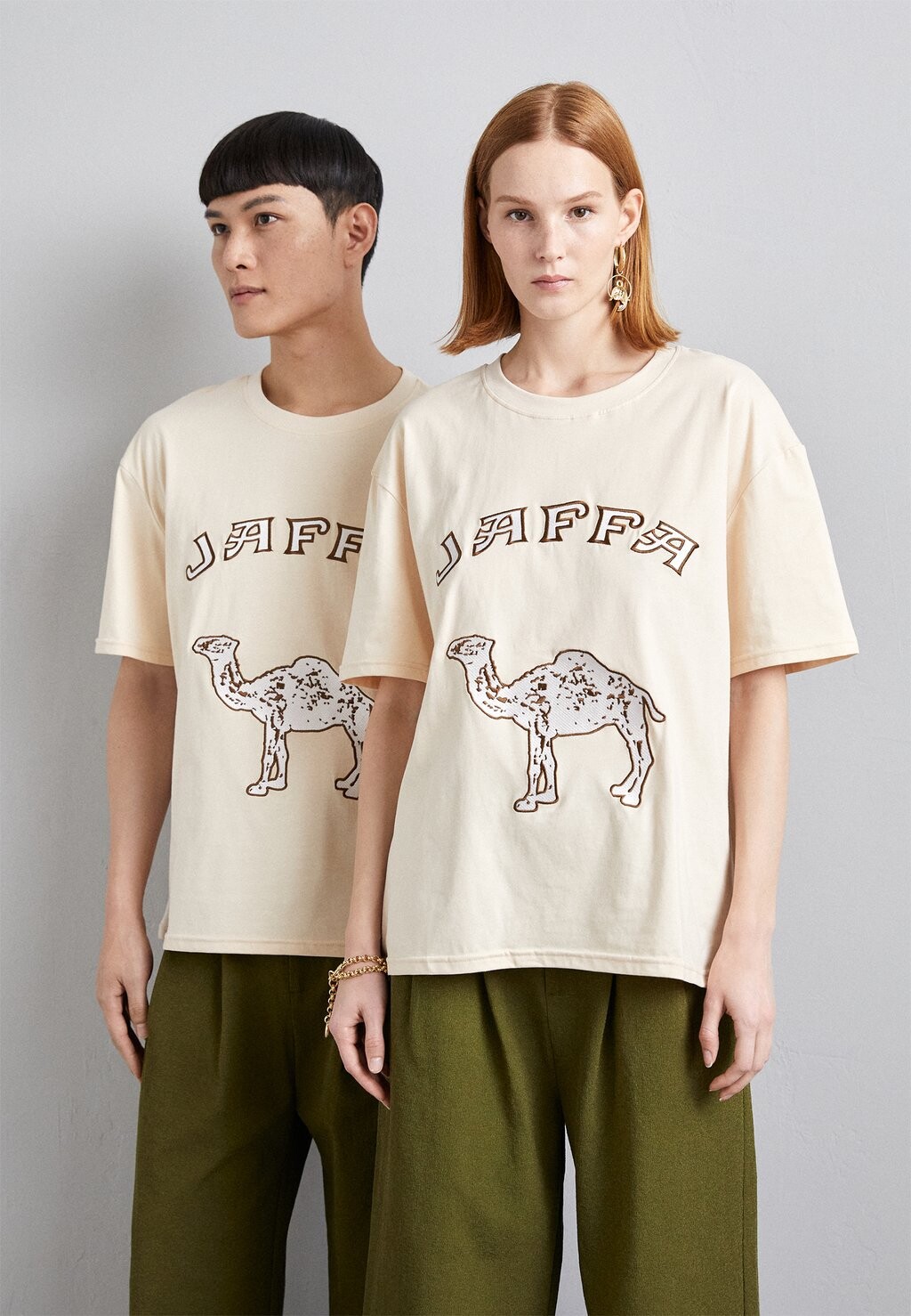 

Футболка с принтом CAMEL UNISEX HOUSE OF JAFFA, песочный, Бежевый