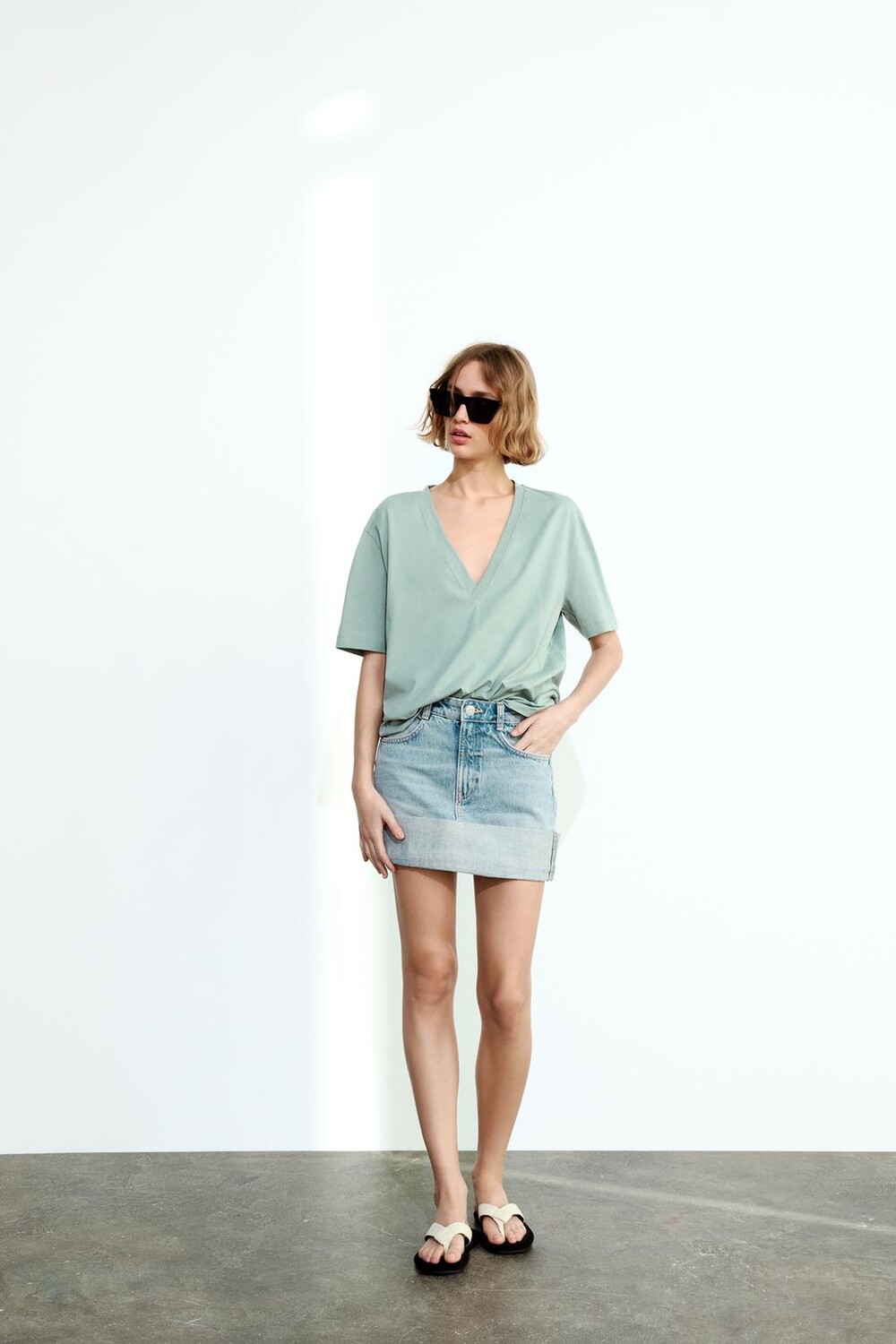 

Базовая футболка из хлопка ZARA, цвет морской волны