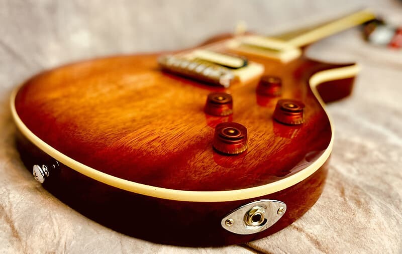

Электрогитара PRS SE 245 Tobacco Sunburst