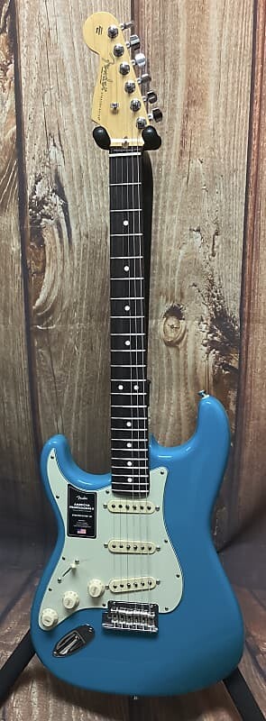 

Электрогитара Fender American Professional II Stratocaster Left-Handed