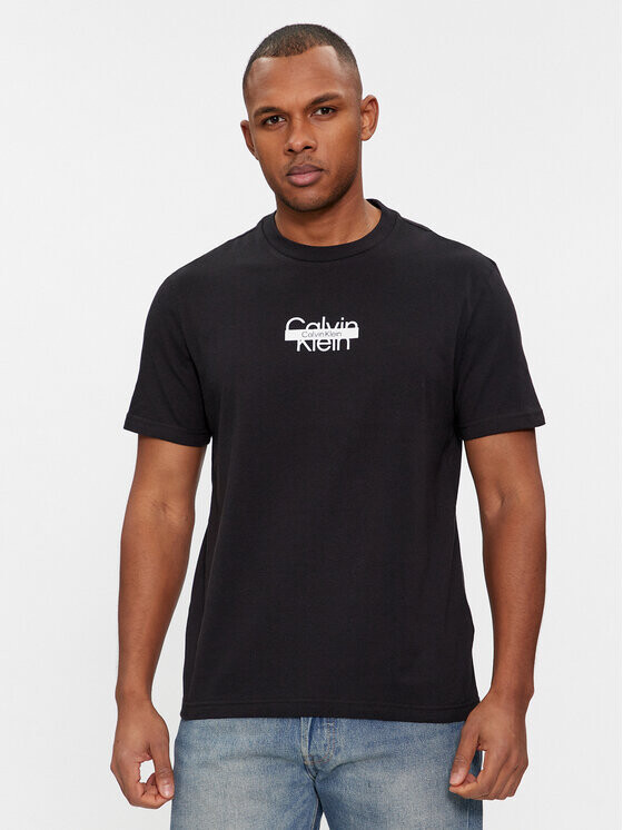 

Футболка стандартного кроя Calvin Klein, черный
