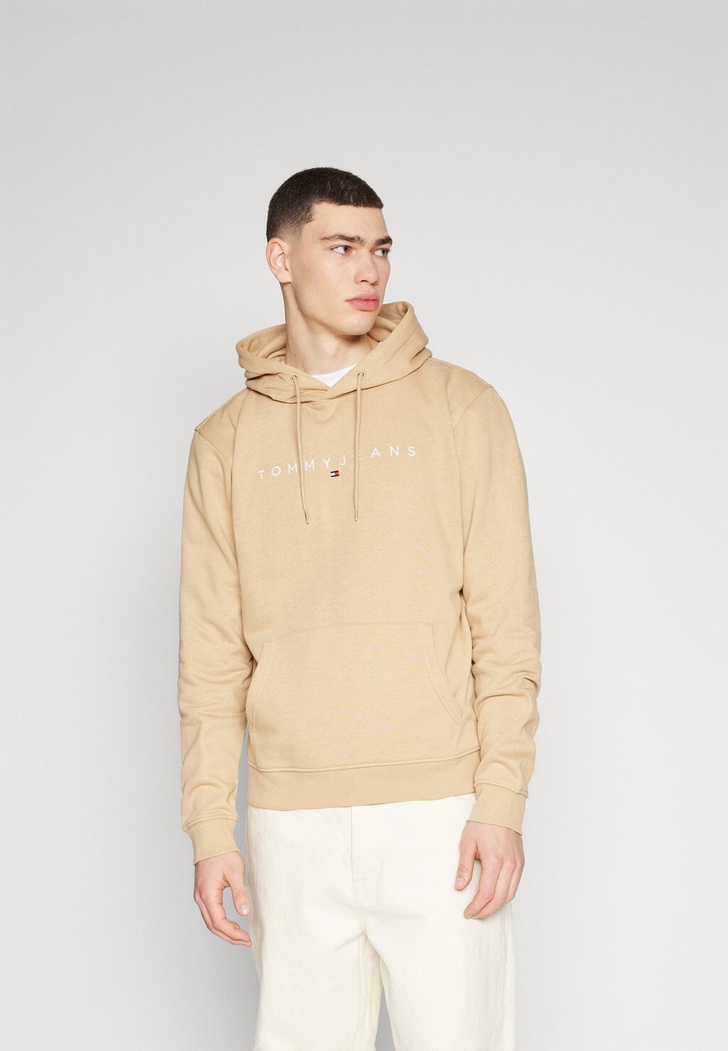 

Толстовка Linear Logo Hoodie Tommy Jeans, цвет tawny sand