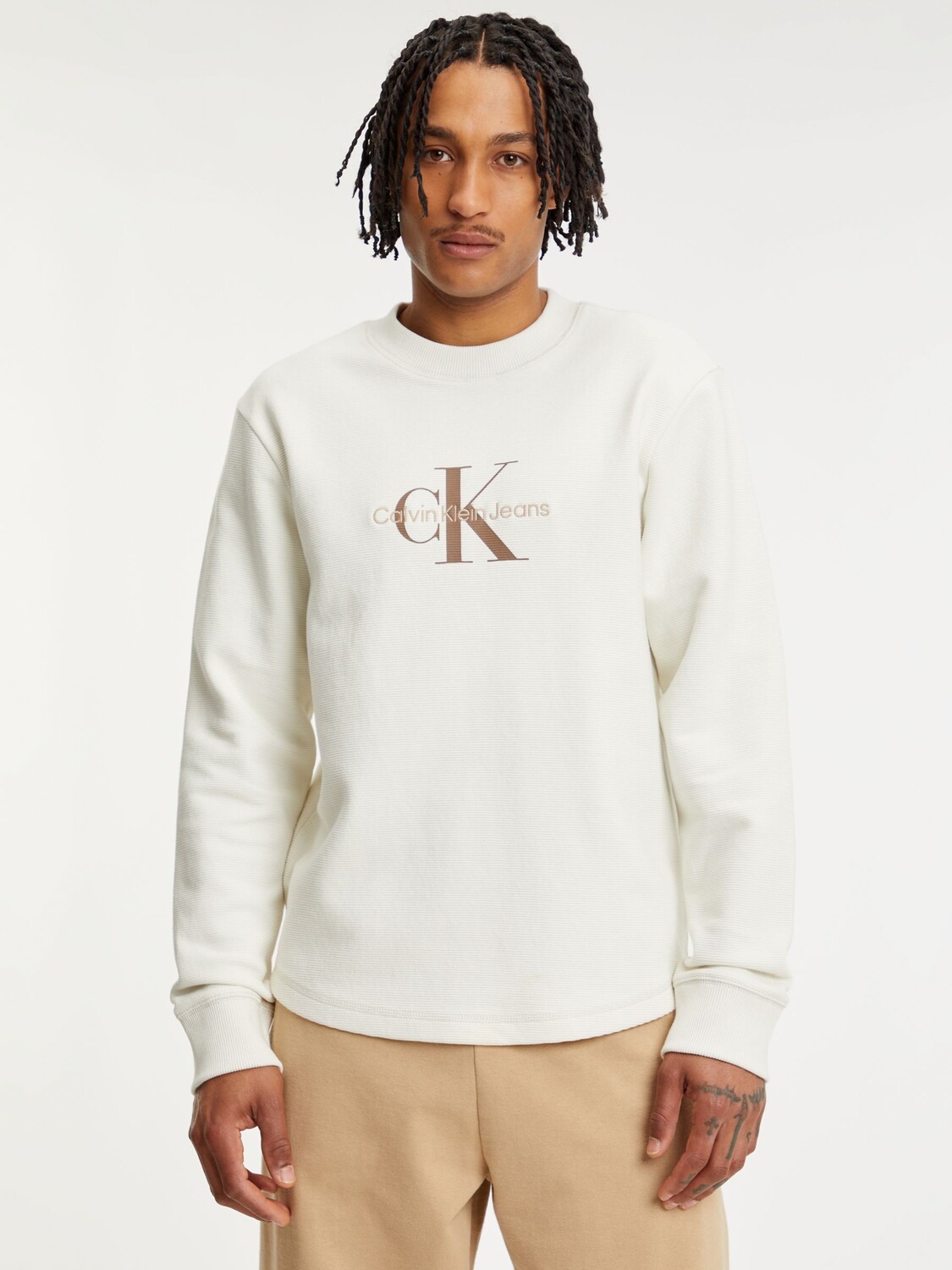 

Футболка с длинными рукавами и вафельным узором Calvin Klein Archival Monologo, цвет слоновой кости