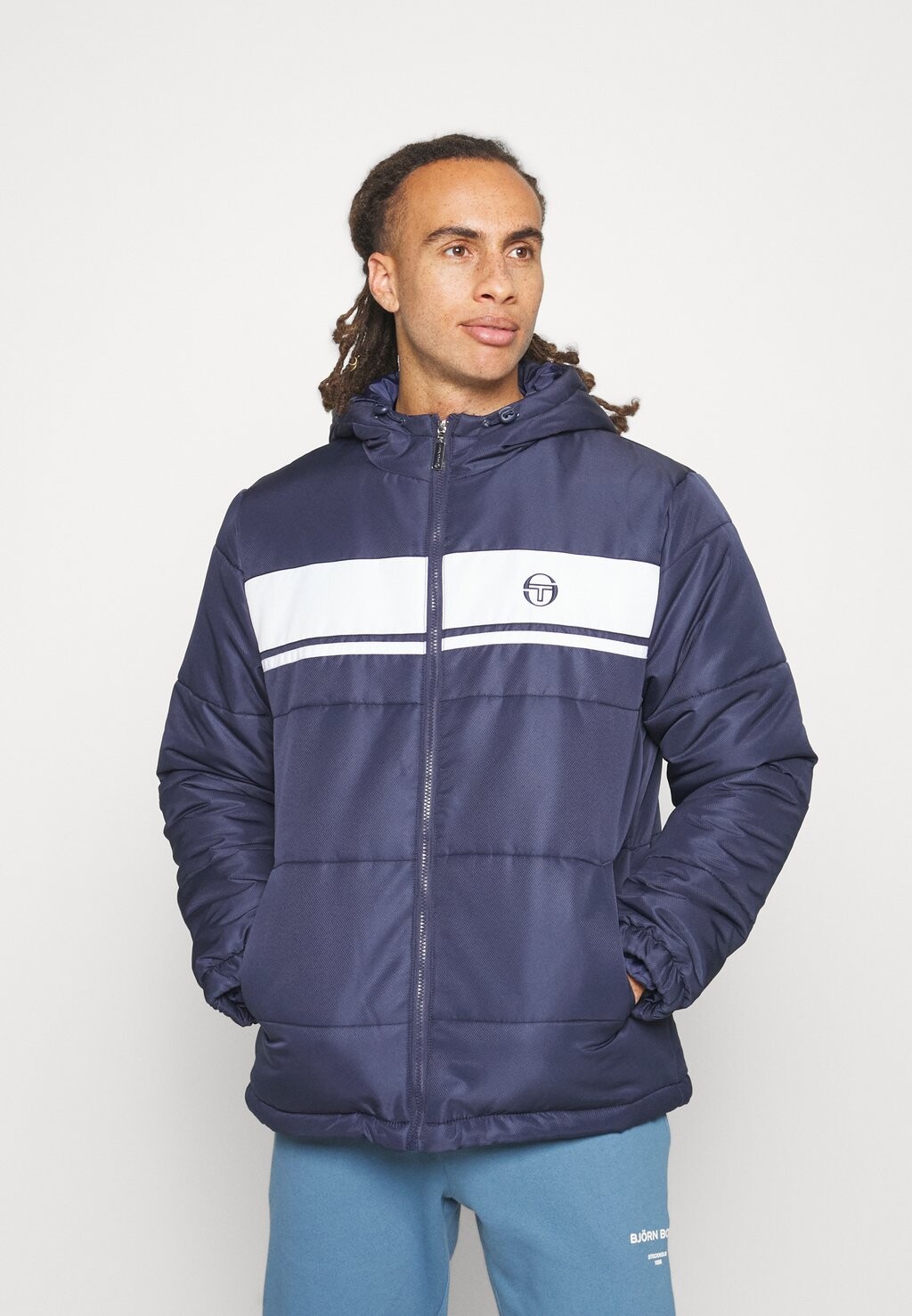 

Зимняя куртка Sergio Tacchini