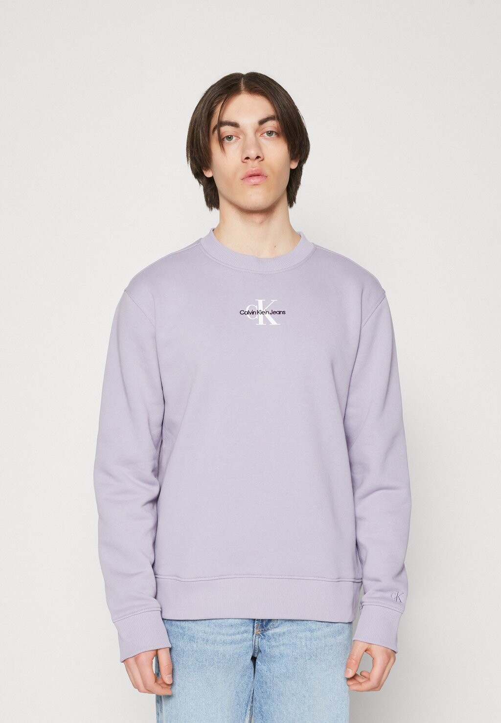 

Толстовка Calvin Klein Jeans Monologo Crew Neck, лавандовая аура, Серый