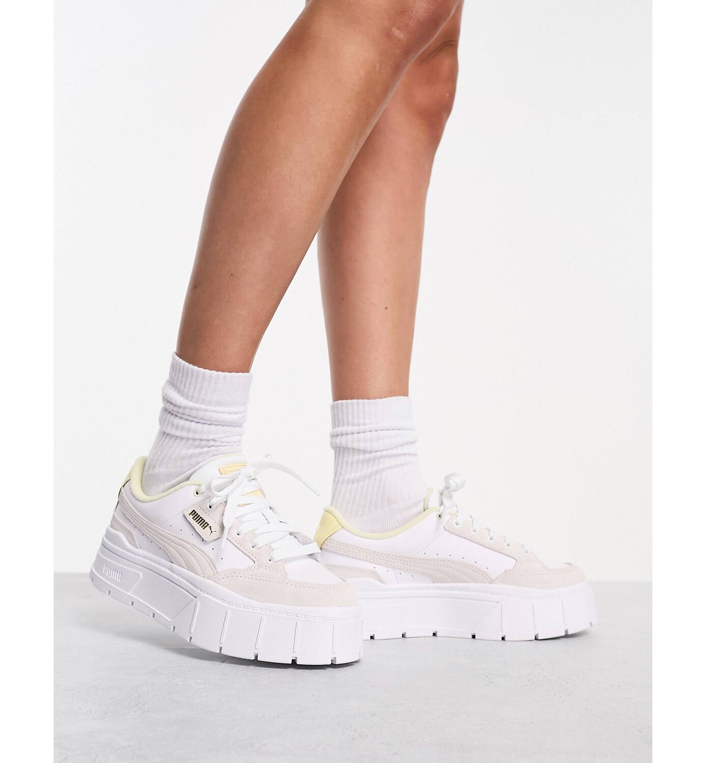 

Бело-желтые кроссовки Puma Mayze Stack