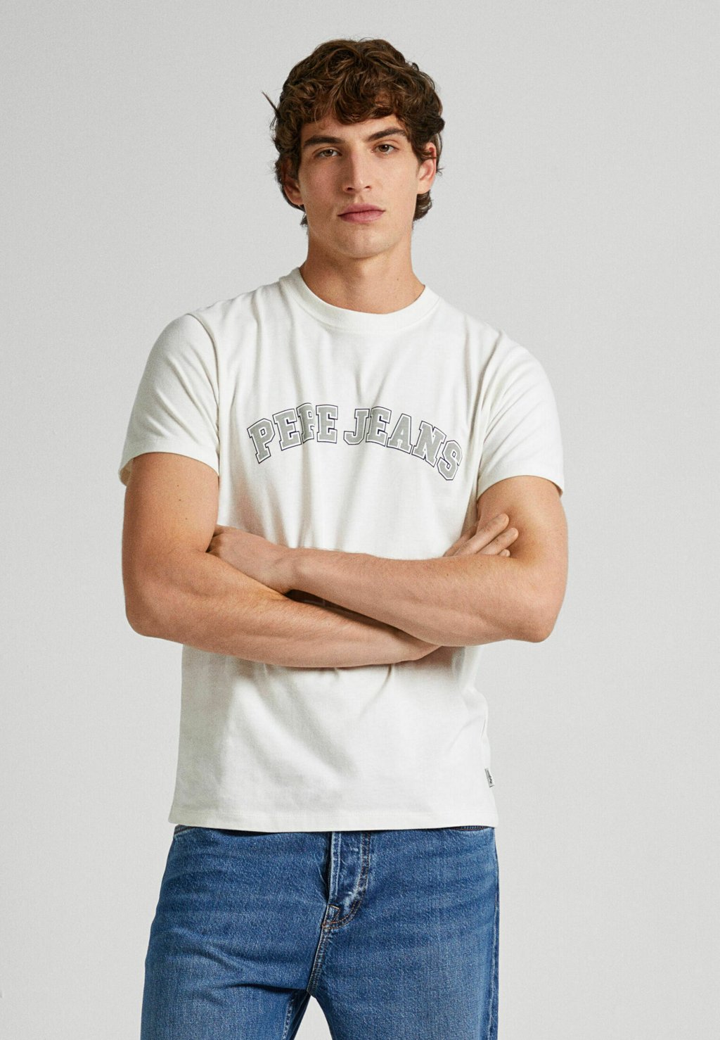 

Футболка с принтом CLEMENT Pepe Jeans, цвет chalk white