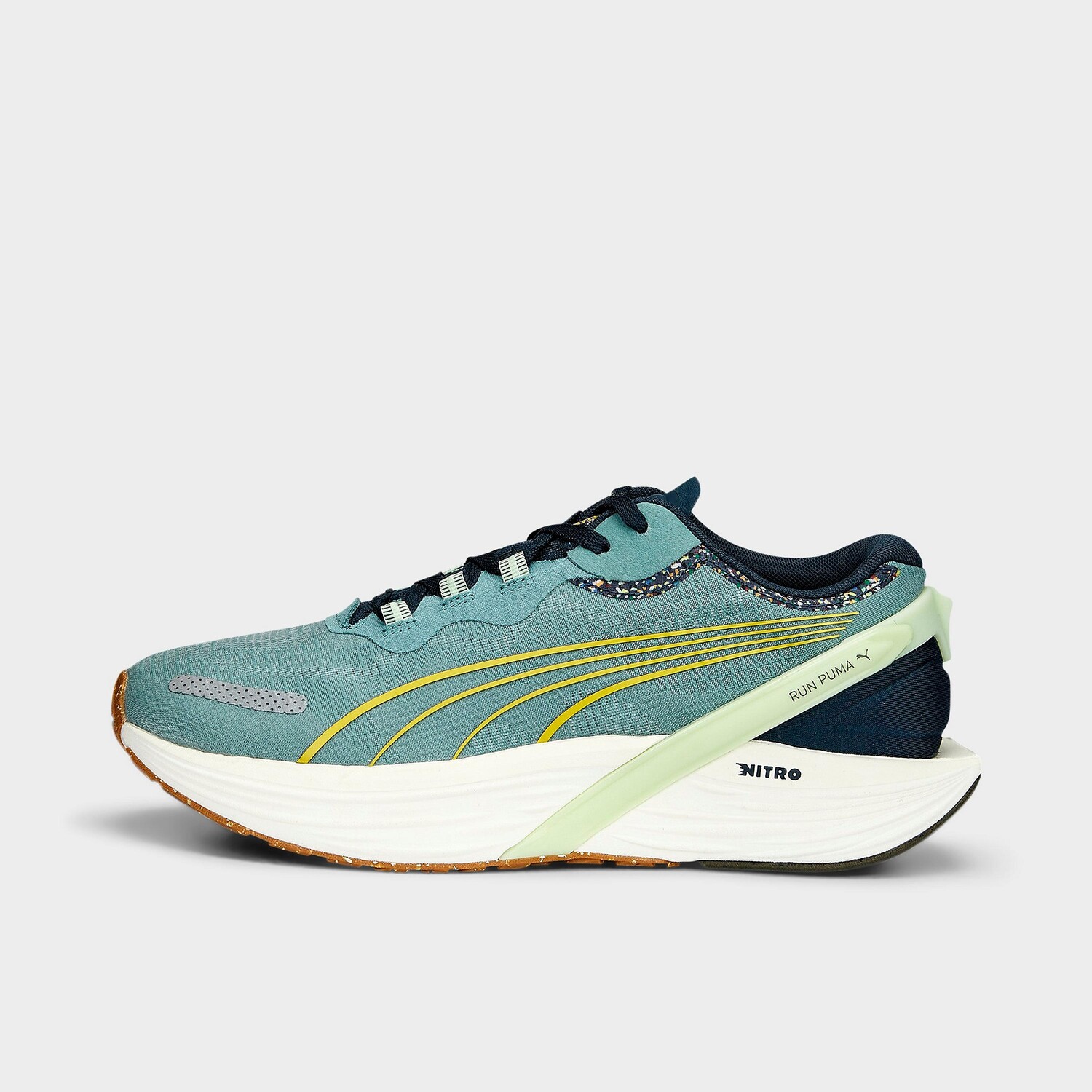 

Женские кроссовки Puma Run XX Nitro, зеленый