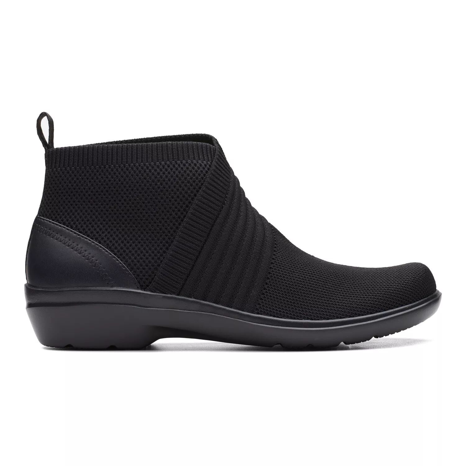 

Женские ботильоны без шнуровки Clarks Sashlyn Clarks