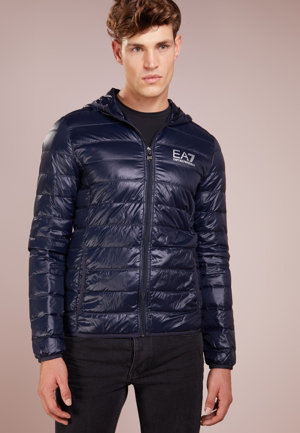 

Пуховик Armani Emporio