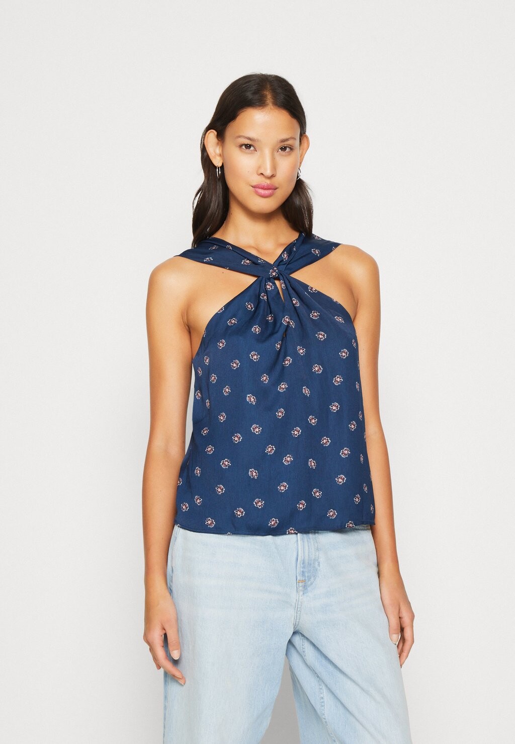 

Топ Pepe Jeans