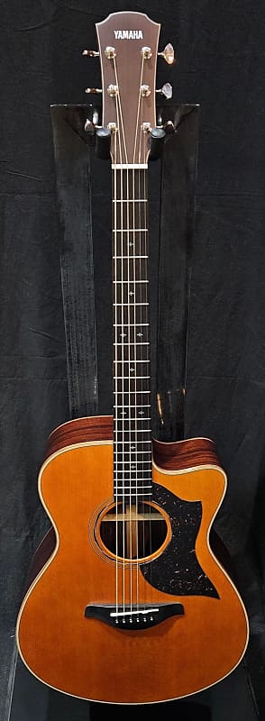 Акустическая гитара Yamaha AC5R ARE Concert Cutaway Acoustic-Electric Guitar - Vintage Natural 2023