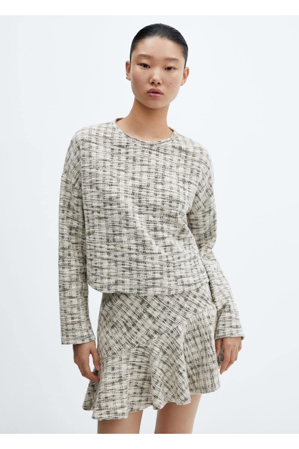

Твидовый свитер с круглым воротником Mango, экрю