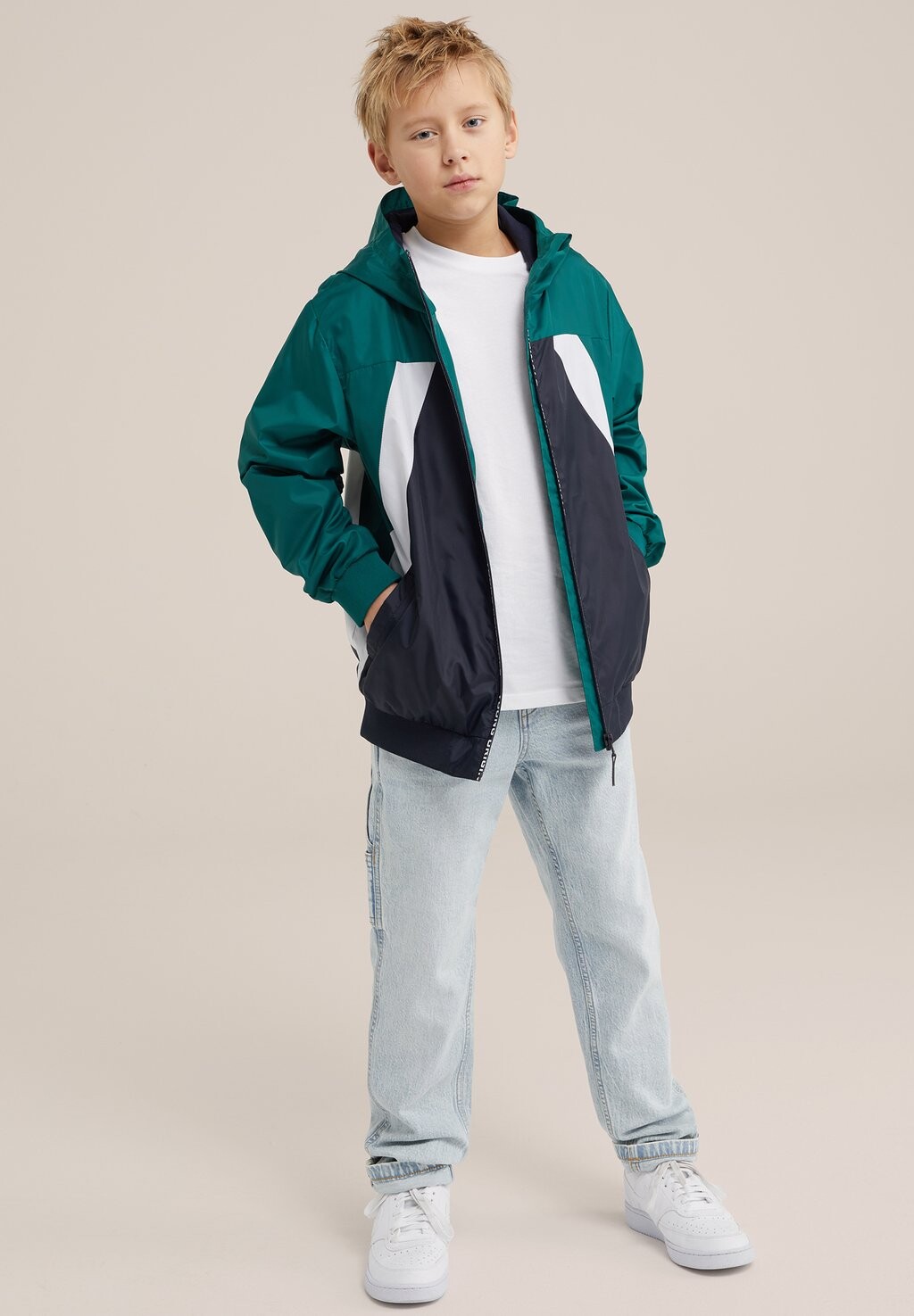 

Уличная куртка WE Fashion, цвет green