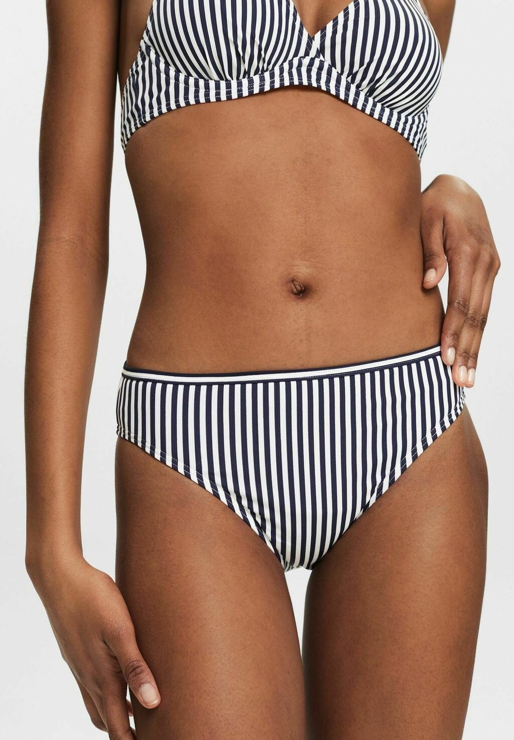 

Трусы-плавки BEACH BOTTOMS Esprit, цвет navy