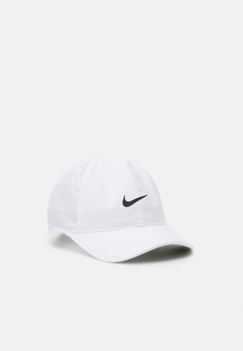 

Бейсболка Nike